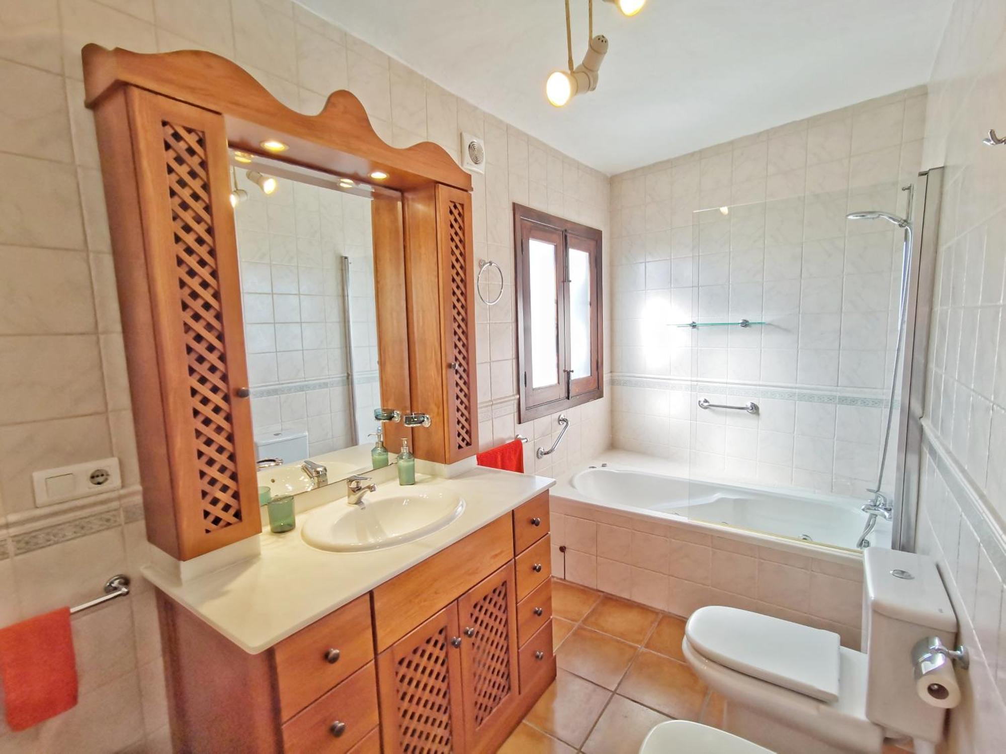 Villa Carabeo เนร์คา ภายนอก รูปภาพ