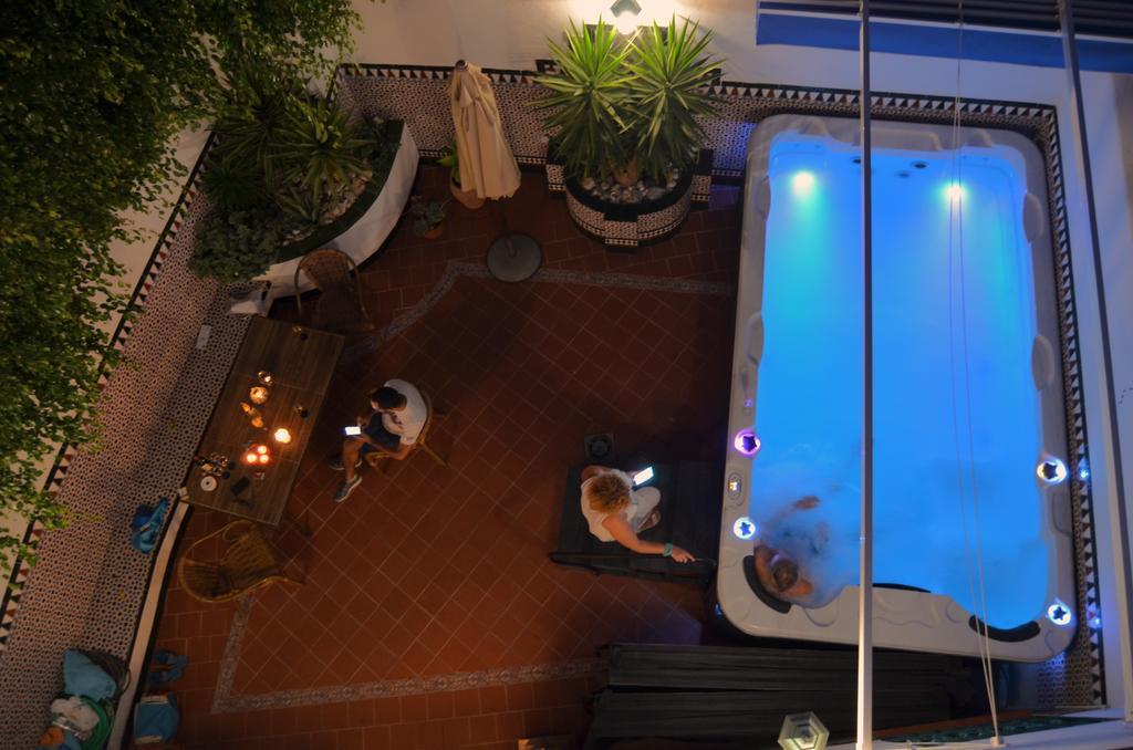 Villa Carabeo เนร์คา ภายนอก รูปภาพ